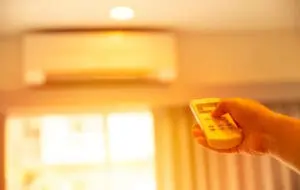 Factura la electricitate crește de patru ori pe caniculă
