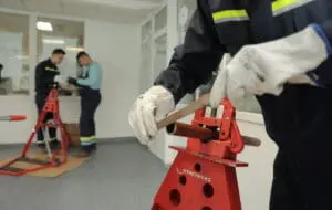 Engie România continuă susținerea programului de învățământ profesional în sistem dual