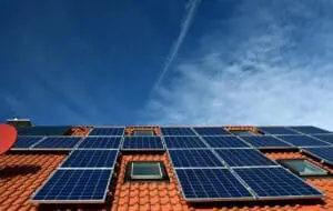 Numărul prosumatorilor din România a ajuns la 140.000