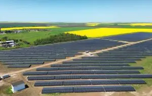 Apar parcurile fotovoltaice cu stocare de energie