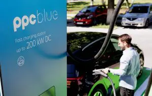 PPC Blue România oferă un serviciu de tractare inclus în abonamente, pentru vehicule electrice