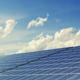 Cartă a energiei solare pentru susținerea industriei europene de profil