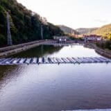 Primul sistem plutitor de energie fotovoltaica la hidrocentrala Grebla